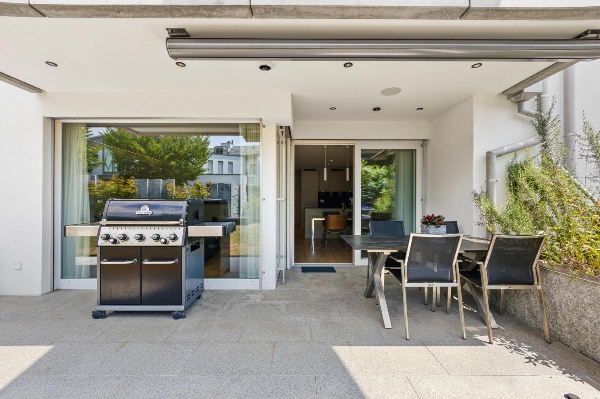 The R Apartment Uetliberg, Klima, Parken - Wallbox ゲロルツヴィル エクステリア 写真